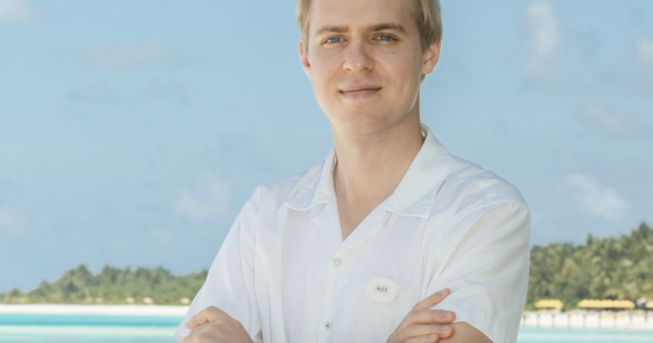 Sommelier Extraordinaire Aleksandr Nakonechnyi Joins the Niyama Dream Team